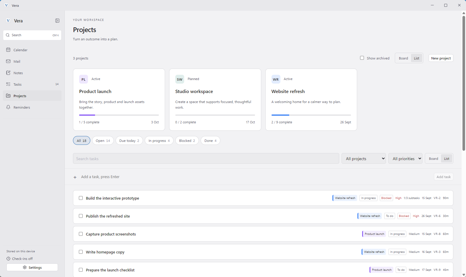 Three projects showing status, target dates and task progress.